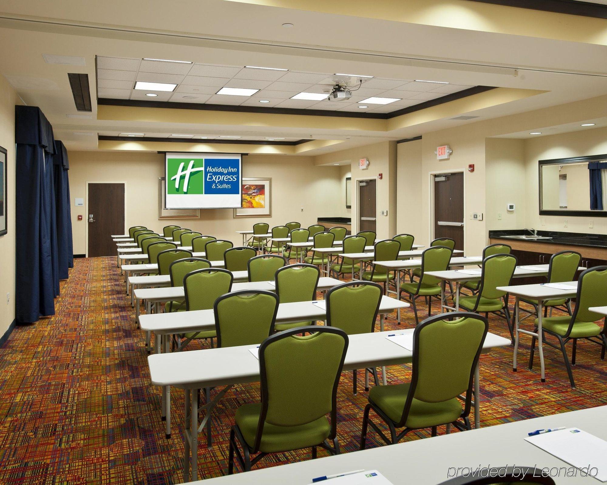 Holiday Inn Express & Suites Dayton South - I-675 By Ihg Shanersville Facilități foto