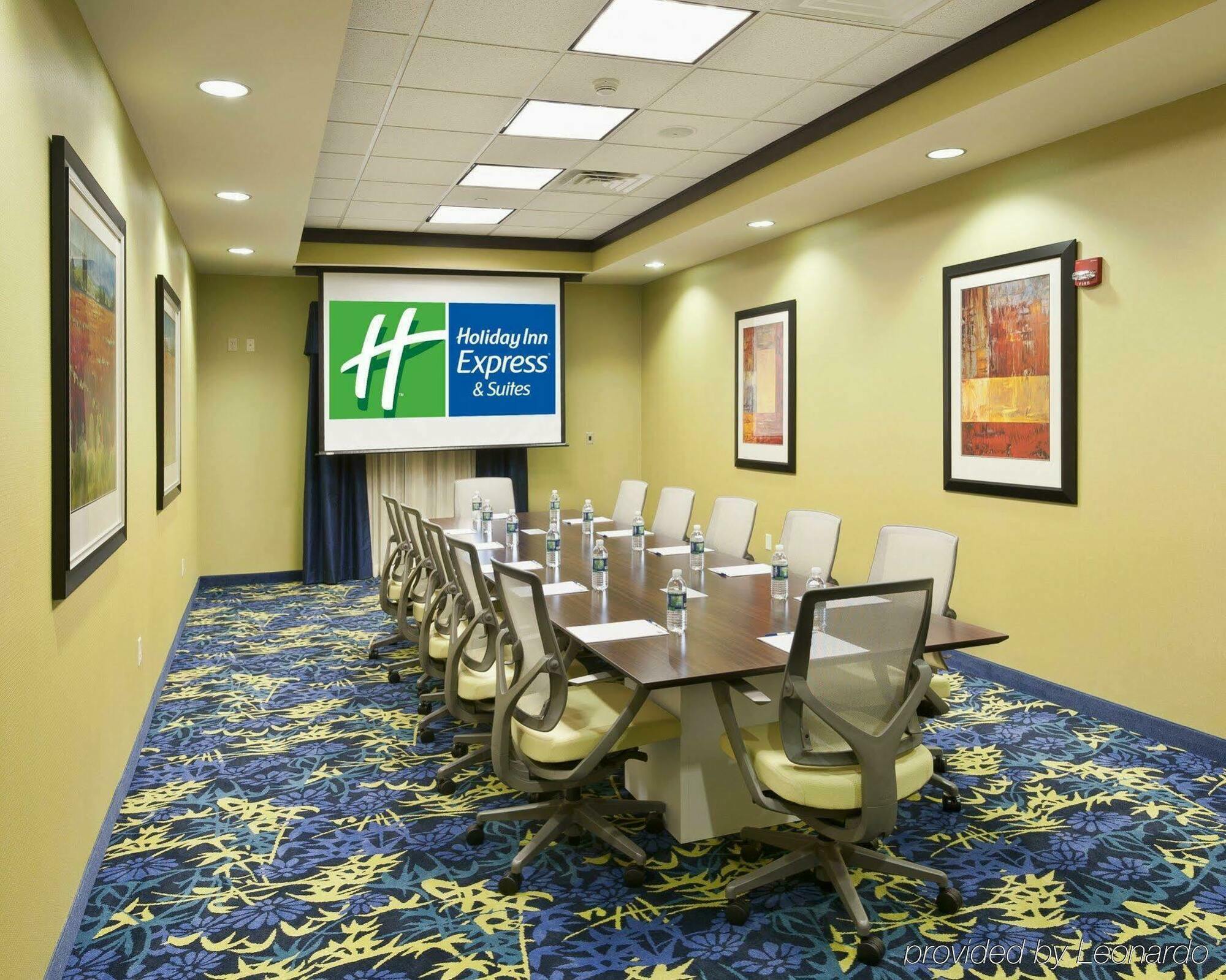 Holiday Inn Express & Suites Dayton South - I-675 By Ihg Shanersville Facilități foto